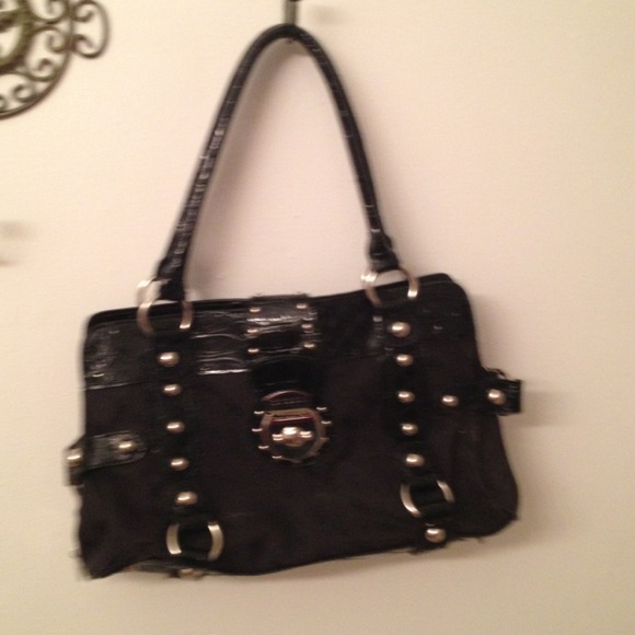 Guess purse💐REDUCED💐