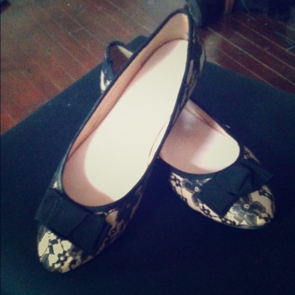 Peach + Black Bow Flats