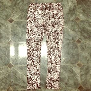 Stretch jeans with GNARLY 80's print