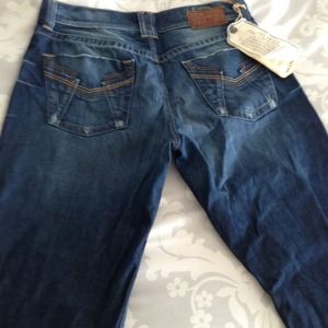 Lucky men's jean NWT