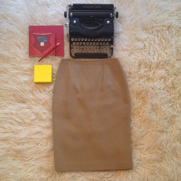 ❤ Pencil me in ... Si'l Vous Plait ... - Picture 4 of 4