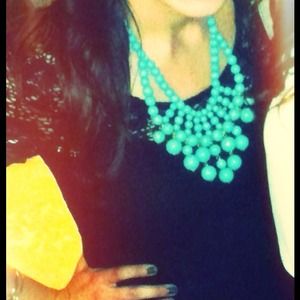 Turquoise bauble necklace