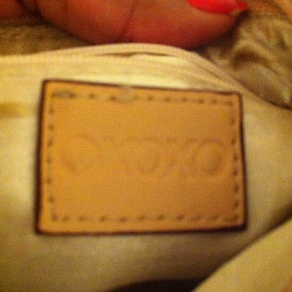 Handbag - Picture 2 of 2