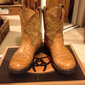 ~ Western Boots~ reserved for raelove88