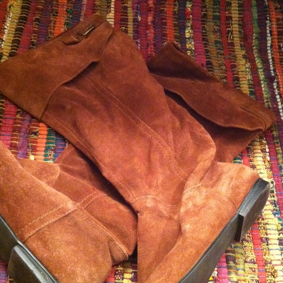Urban Outfitters Boots - sold! @rosa_delgado Cognac suede flat high boot
