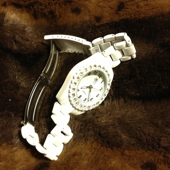 Watch Bundle - Picture 2 of 4