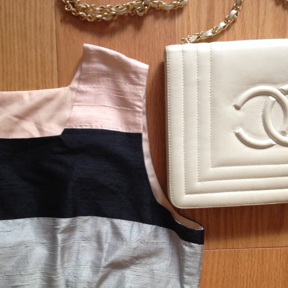 🍃💕 Happy Stripes...💖 Raw Silk nautical top - Picture 2 of 4