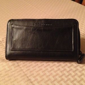 Liz Clairbone wallet