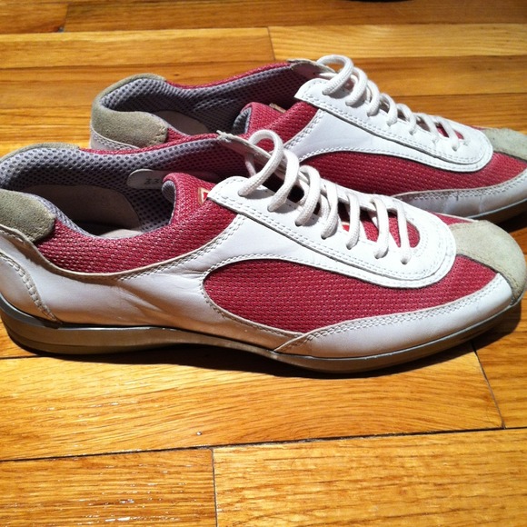 ✨REDUCED✨Authentic Prada sneakers size 7 - Picture 2 of 4