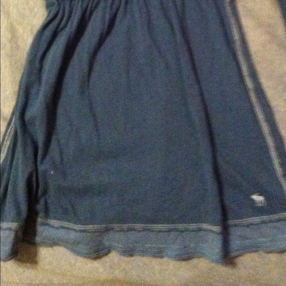 Traded!!! Blue Abercrombie & Fitch top - Picture 2 of 3