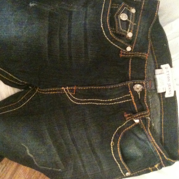 Skinny jeans