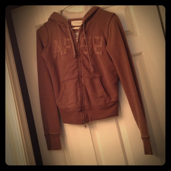 🎉A&F zip up hoodie. Size S. perfect condition.