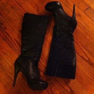 Jessica Simpson boots