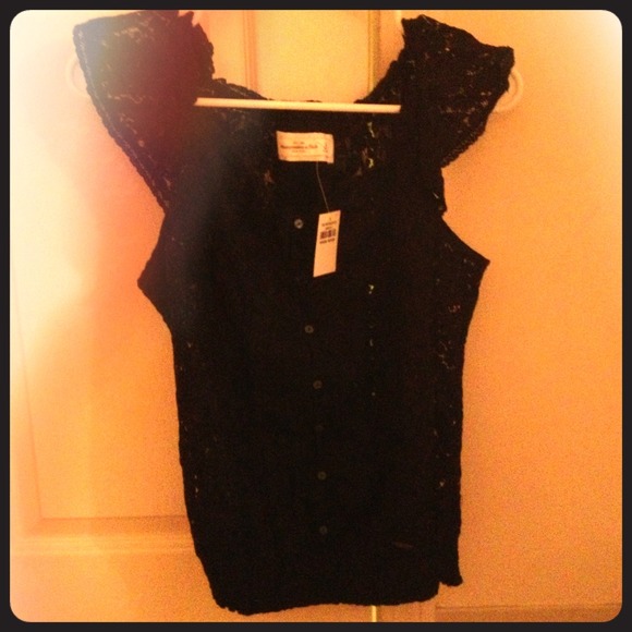 🛑SOLD🛑 Abercrombie and Fitch cute top