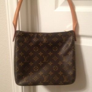REDUCED!!!Authentic Louis Vuitton Looping bag