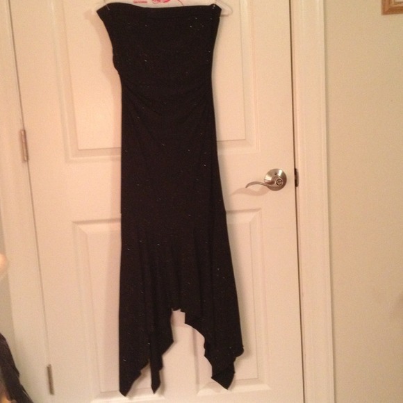 Sparkly strapless dancing dress!