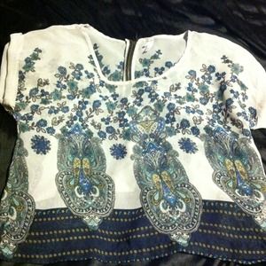 Sheer, chiffon, flowing shirt with floral print