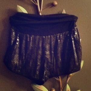 Black  Dressy Sequence BCBG shorts !!