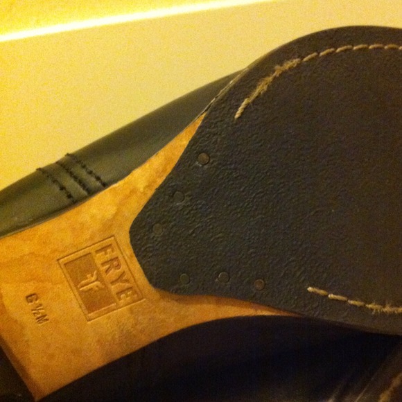 @@SOLD@@ Frye booties - Picture 2 of 4