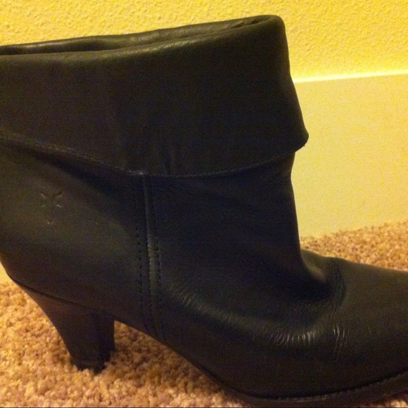 @@SOLD@@ Frye booties - Picture 3 of 4