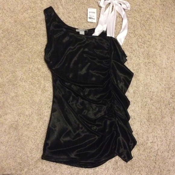 Tie shoulder, black and white, sheer, ruffle top