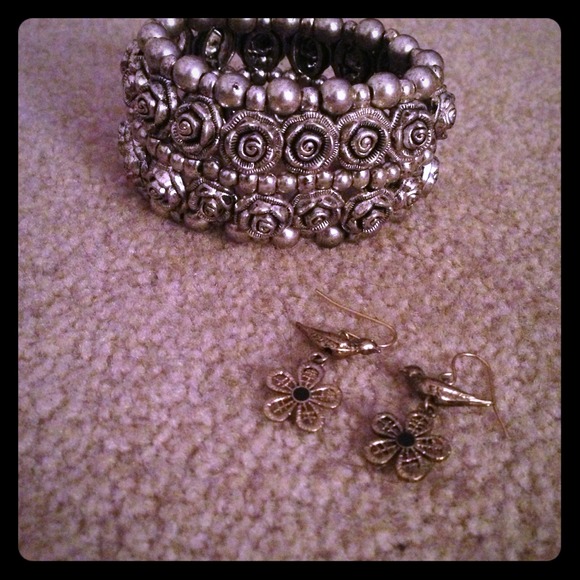 SOLD Rose silver bracelet and bird flower earrings