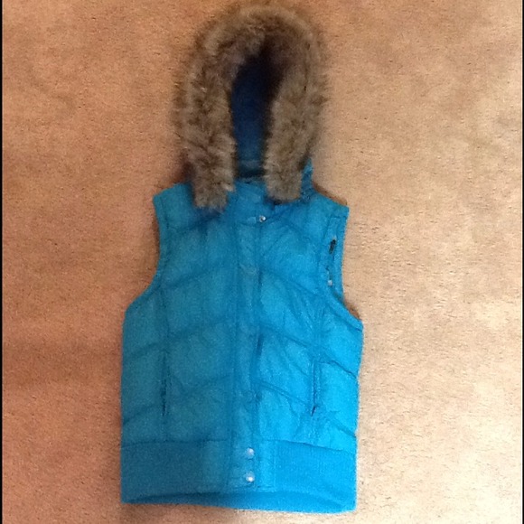 Aeropostale  Outerwear - Aeropostale Vest ❄
