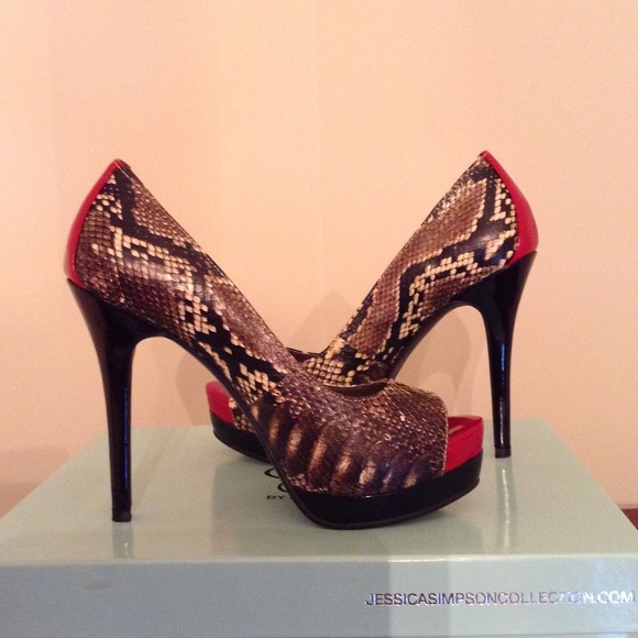 Jessica Simpson Shoes - JS by Jessica Simpson - Edith pump