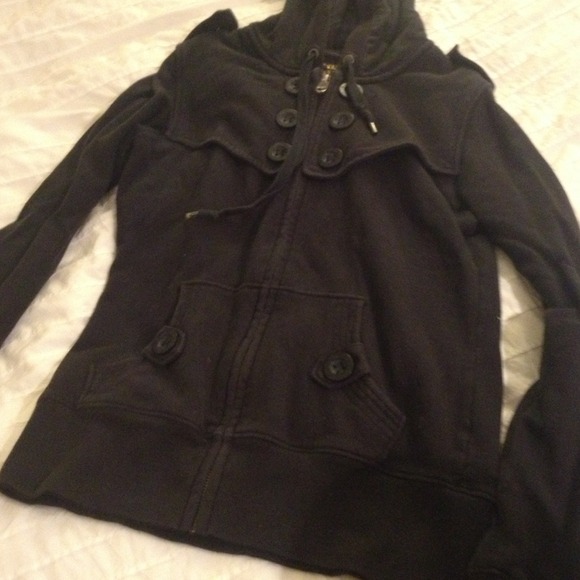 •••Aritzia_Talula Zip Up