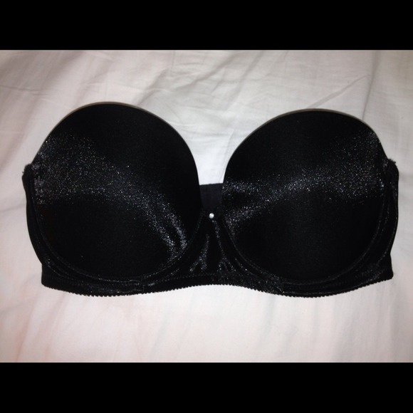 🌸SOLD🌸 Fredrick's strapless bra