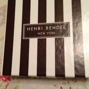 Henri Bendel Blue Clasp Bracelet