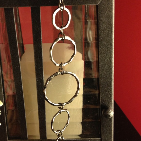 Necklace - Picture 2 of 2