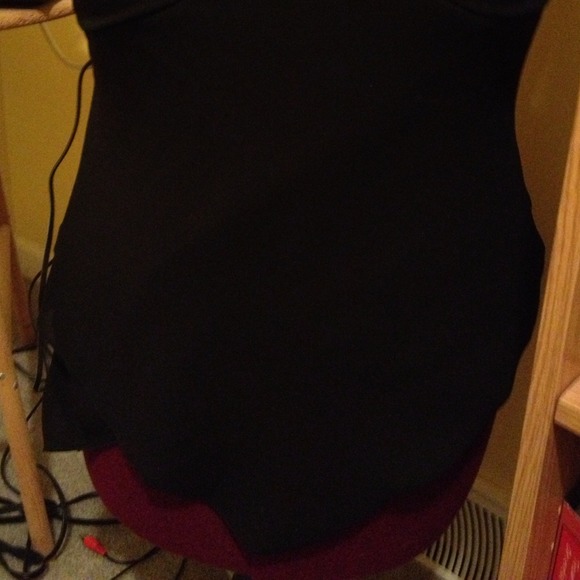 🔴HALF PRICE🔴Black Fancy Tie Halter - Picture 2 of 3