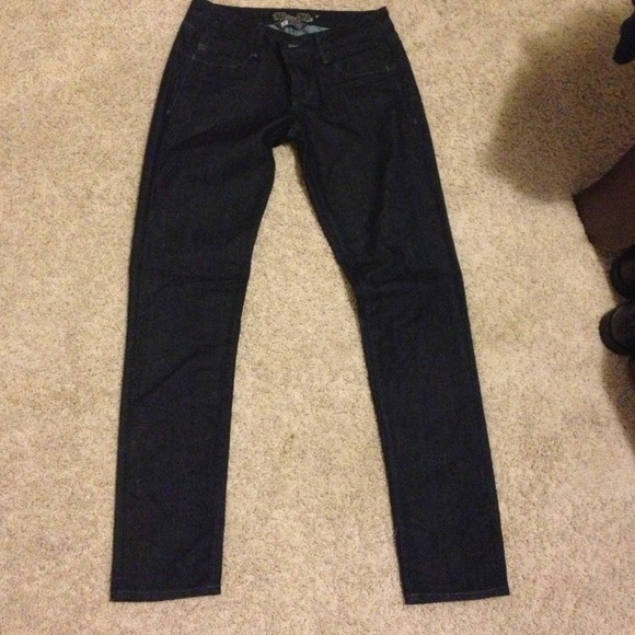 🎉TRADED🎉Size 28 Miss Me skinny jeans.