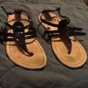 Roxy Black gladiator sandals