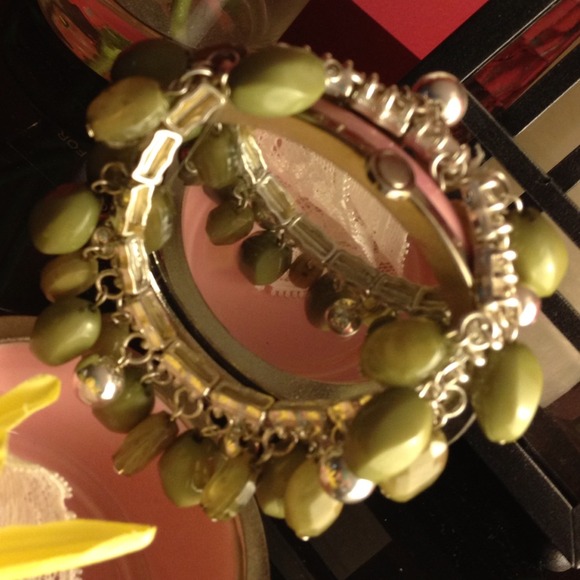 Bracelet - Picture 2 of 2