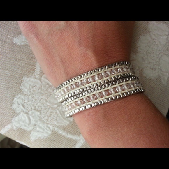 White and sliver wrap bracelet
