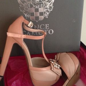 Blush pink Vince Camuto women shoe