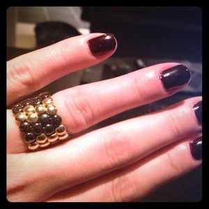 PRICE REDUCED ~ Gorgeous Gold & Black Ring