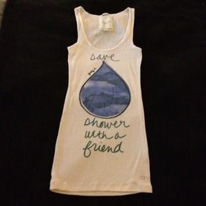 SOLD to @megkav95 *Gilly Hicks small humor tank!
