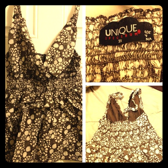 2X brown and white flowered tank top