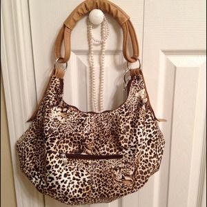 ✂Price cut✂Cheetah Handbag