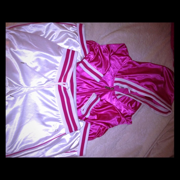 Great Halloween costume, worn x1 for a photoshoot!