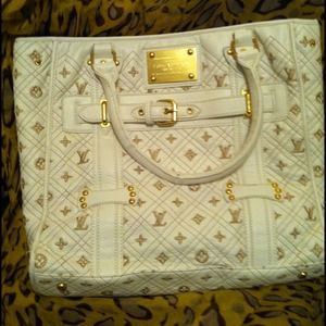 💢LV inspired purse💢