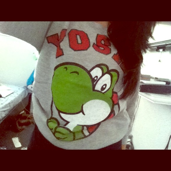 Oversized Yoshi Sweater✌