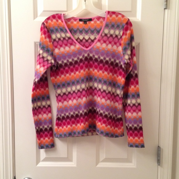 Karen Kane Tops - Karen Kane M top