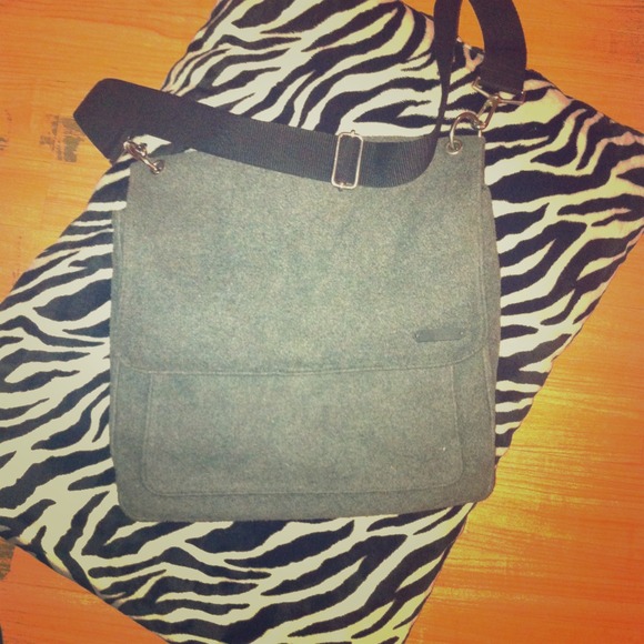 Satchel style bag. Old navy
