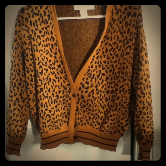 RESERVED !!  Fun leopard print cardigan!