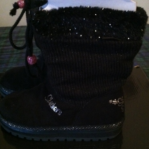 Sold - Picture 2 of 4