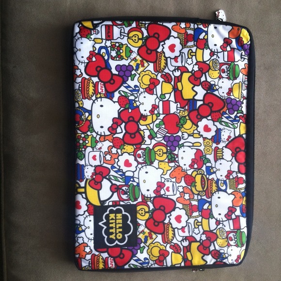 Hello Kitty Laptop case - Picture 1 of 2